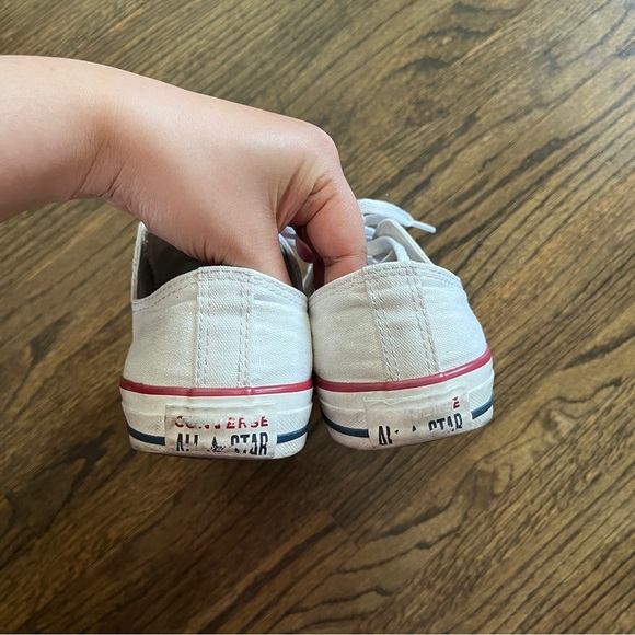 Converse White Sneaker for Women size 8 - Picture 7 of 9